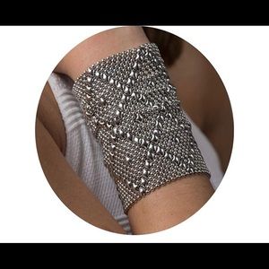 Stainless steel bracelet